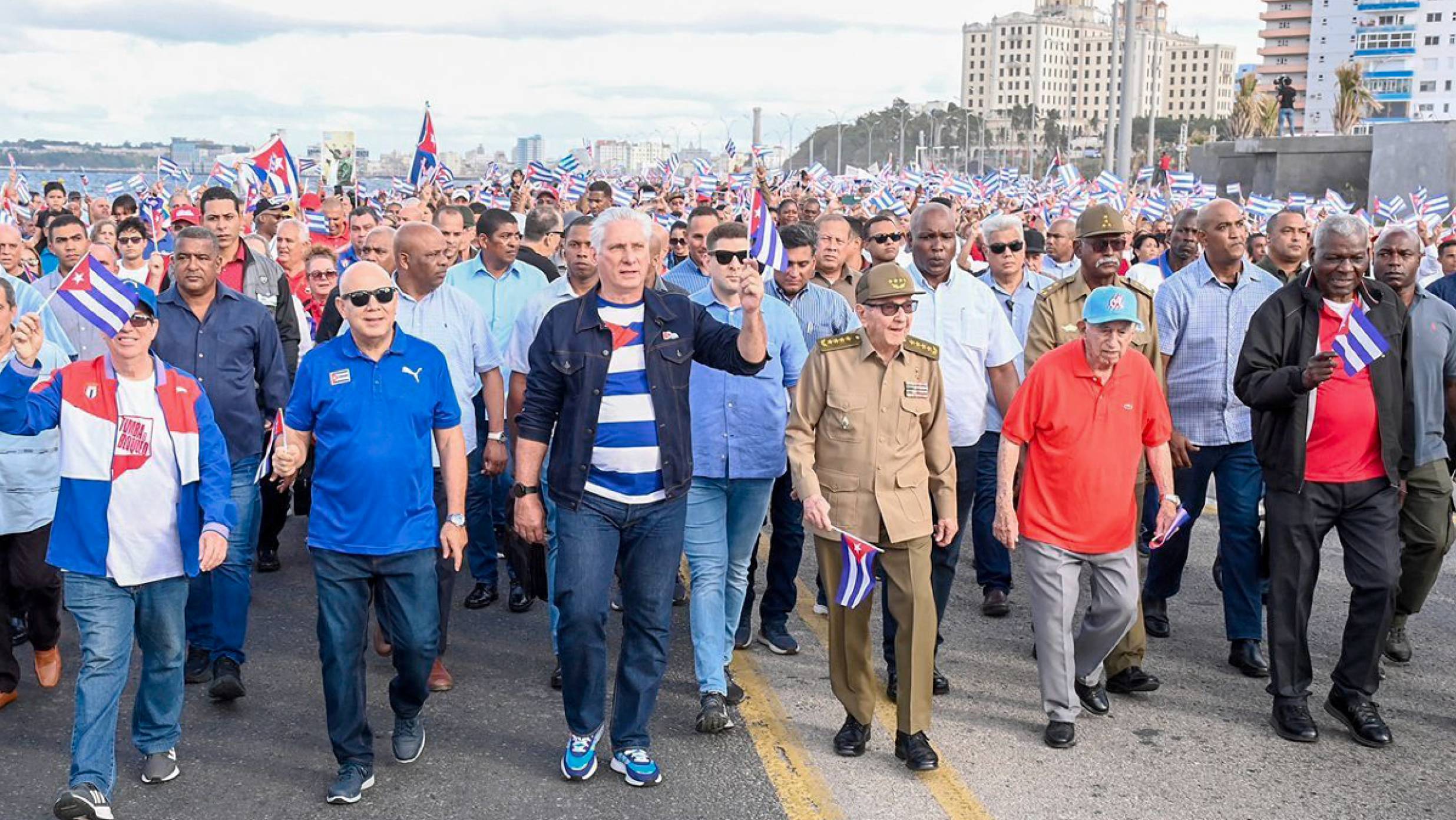 Fughe di notizie come siluri, la Contra alza il tiro su Cuba